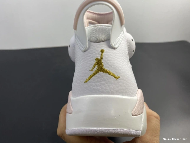 DH9696-100 (W) 6 Air Hoops Gold Retro Jordan 0822